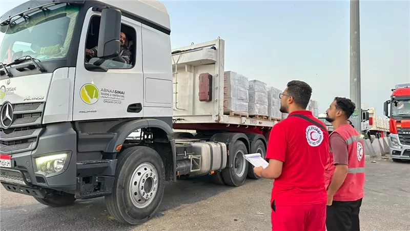 قافلة «زاد العزة 289» تنطلق إلى غزة محملة بآلاف الأطنان من المساعدات