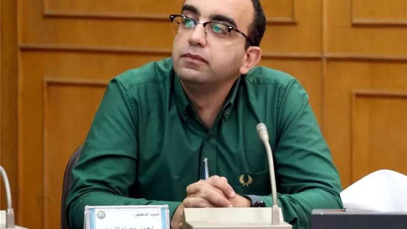 نائب محافظ الإسماعيلية يتابع الإجراءات التنفيذية لزيادة نسبة المحافظة في ملفات تقنين الأراضي