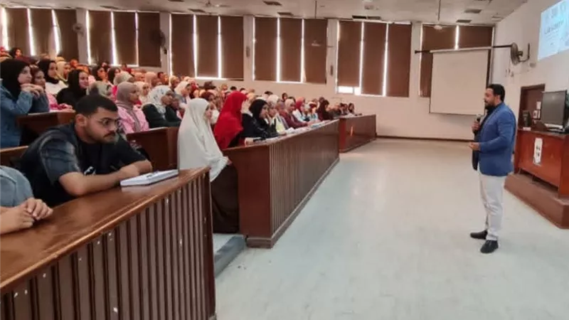 جامعة قناة السويس تطلق تدريبًا إلزاميًا على السلامة لطلاب العلوم الجدد