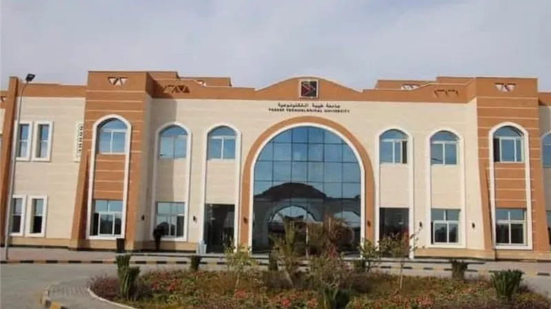 120 طالبًا أزهريًا على أبواب جامعة طيبة التكنولوجية.. قرار القبول يحسم مصيرهم في الأقصر