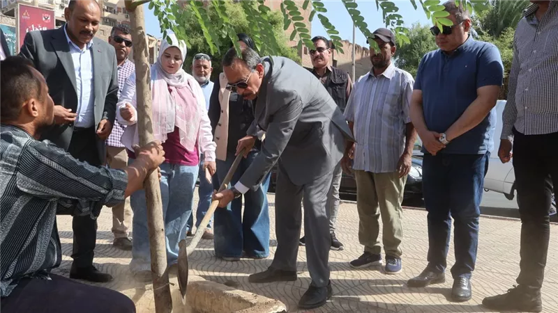 محافظ سوهاج يطلق مبادرة 