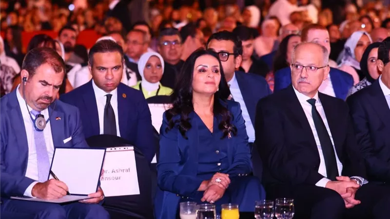 وزيرة التضامن الاجتماعي تشارك في احتفالية تخرج دفعة 2026 بالجامعة الألمانية بالقاهرة