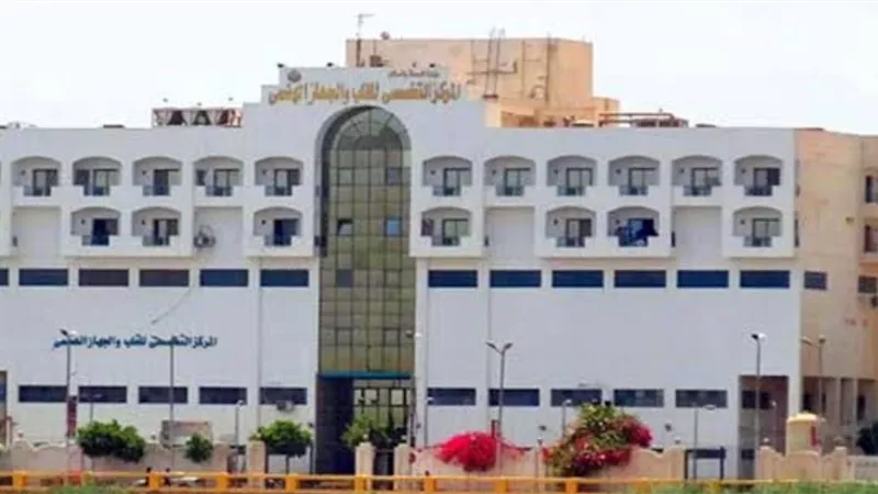 مشاجرة بمعهد القلب والجهاز الهضمي بسوهاج تنتهي بإصابة فنيي تمريض