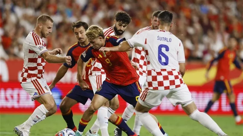 مودريتش في مواجهة يامال.. التشكيل المتوقع لكرواتيا وإسبانيا بكأس أمم أوروبا 