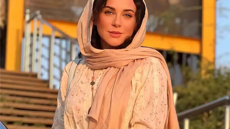 سلاف فواخرجي تحتفي بتمثيل «أرض الملائكة» للسينما الإيرانية في الأوسكار