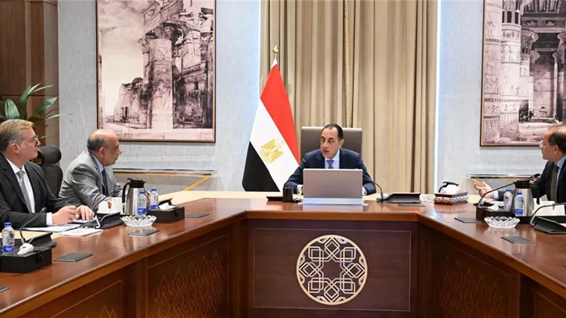 رئيس الوزراء يستعرض محاور جلسة مسيرة الطاقة المصرية في منتدى مصر 2026