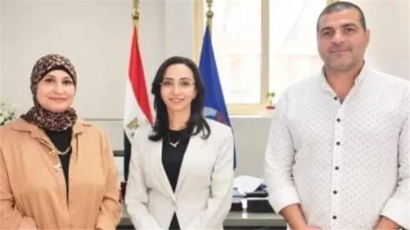 نقيب التمريض ومحافظ البحيرة تبحثان تطوير التعليم الفني وإعداد كوادر مؤهلة