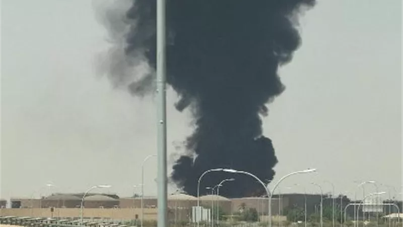 هجمات الحوثيين على مطاري أبها والملك خالد.. 3 وفيات و36 مصابًا بينهم مصريان