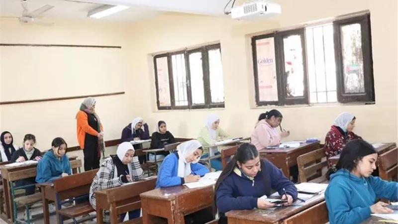 التعليم تحسم الجدل بشأن إلغاء التقييمات والاختبارات للطلاب.. ماذا قالت؟