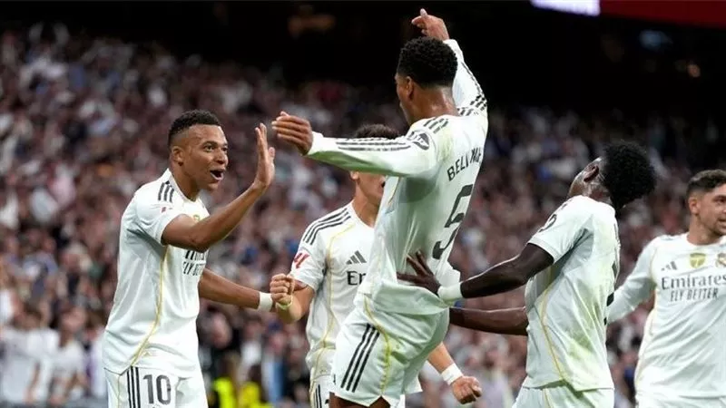 مبابي يقود هجوم ريال مدريد أمام فياريال.. التشكيل المتوقع وموقف فالفيردي