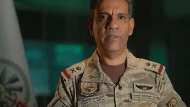 تحالف دعم الشرعية يعلن تدمير صاروخ باليستي في الخرج ومقذوف قرب مطار الدمام يشعل المخاوف