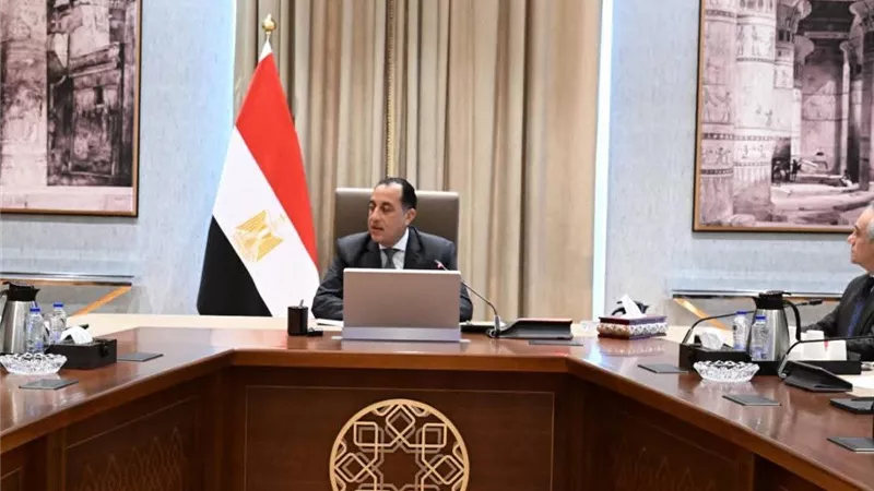 مدبولي يستعرض محاور جلسة «مصر الرقمية» بمنتدى مصر 2026