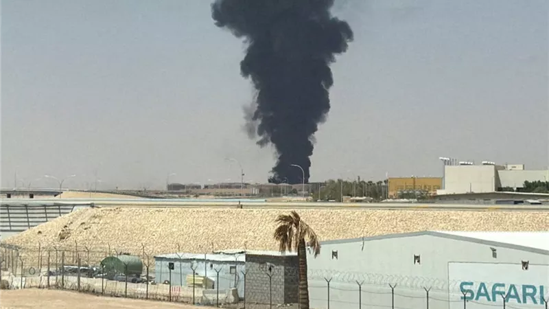الحوثيون يعلنون استهداف مطار الملك خالد بالرياض 3 مرات منذ الجمعة