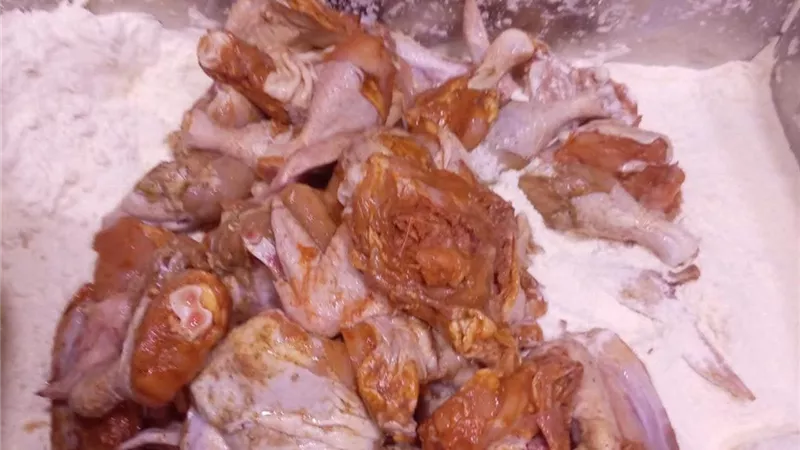 ضبط أكثر من 144 كجم لحوم غير صالحة ومذبوحة خارج المجازر الحكومية بالمنيا