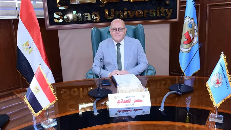 جامعة سوهاج تفتح آفاقًا جديدة للتخصص في برنامجي الاستشارات النفسية والتوجيه الأسري بكلية الآداب 