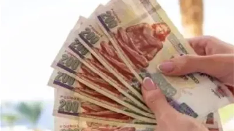 أمين فتوى بدار الإفتاء يوضح حكم التعاملات التمويلية بالبنوك والفرق بينها وبين القروض