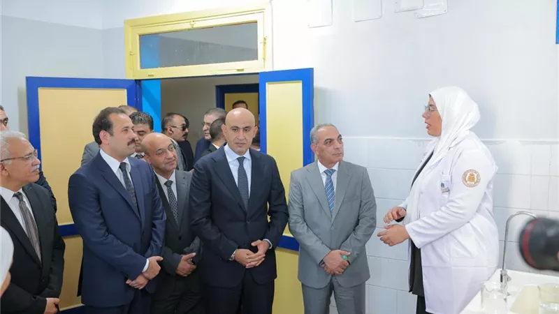 وزير التعليم يتفقد مدرسة مستقبل مصر المصرية الإيطالية للتكنولوجيا التطبيقية بالإسماعيلية