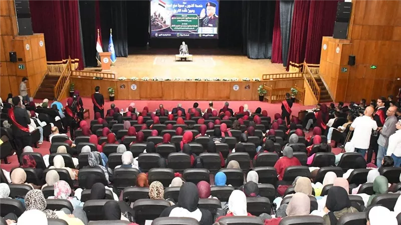 من حرب الاستنزاف إلى نصر أكتوبر.. جامعة قناة السويس تستحضر بطولات الجيش المصري 