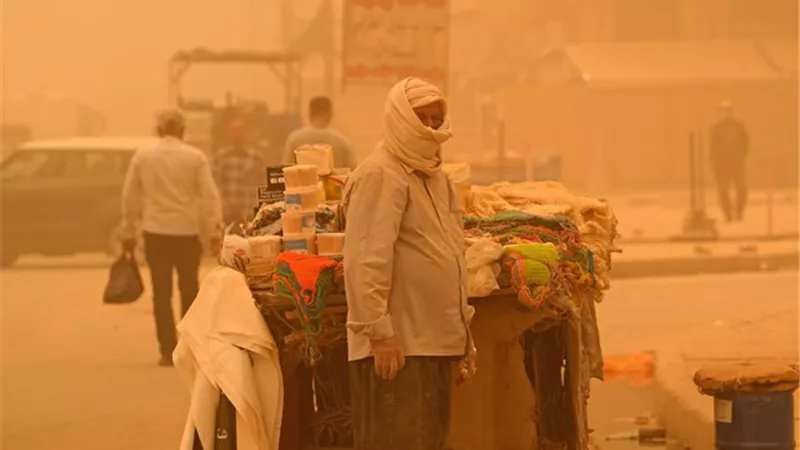 ارتدوا الكمامات.. تحذير عاجل من الأرصاد للمواطنين في هذه المحافظات