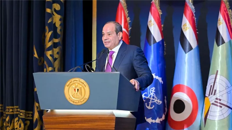 الرئيس السيسي: التحديات الاقتصادية قابلة للتجاوز والأهم من كل ذلك هو الحفاظ على الدولة وبقائها