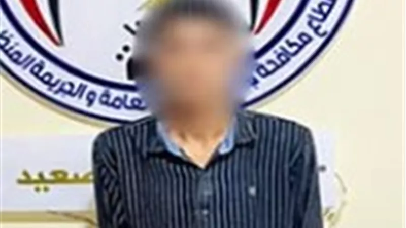 ضبط متهم انتحل صفة موظف خدمة عملاء بالبنوك واستولى على أموال المواطنين في المنيا