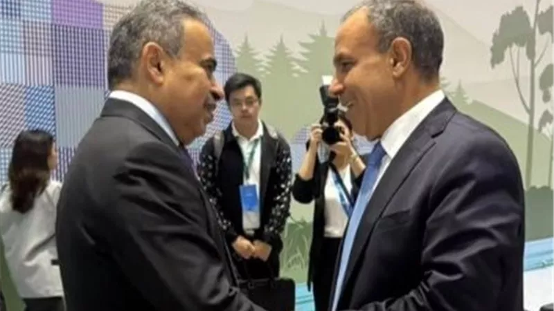بدر عبد العاطي يبحث مع وزير المالية القطري زيادة الاستثمارات في مصر