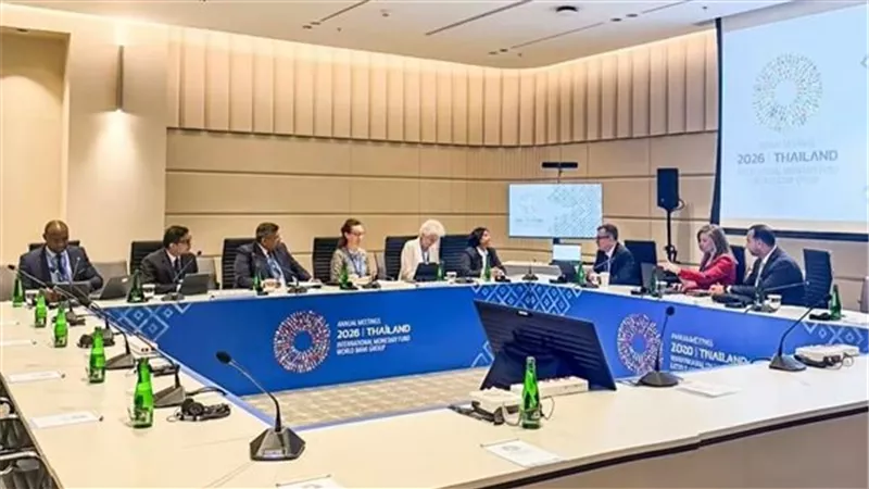 وزير التخطيط يبحث مع البنك الدولي تمويل مشروعات البنية التحتية بالعملة المحلية
