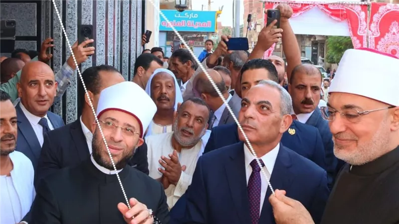احتفالًا بالعيد القومي لمحافظة الإسماعيلية افتتاح مسجد الجزارية بحضور المفتى ووزير الأوقاف.. صور