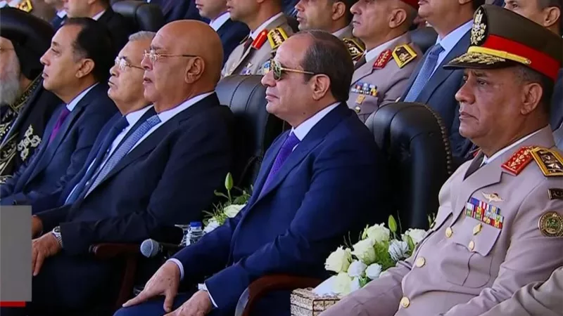 التصديق على نتائج خريجى الكليات العسكرية ومنحهم الدرجات العلمية وفق تخصصاتهم