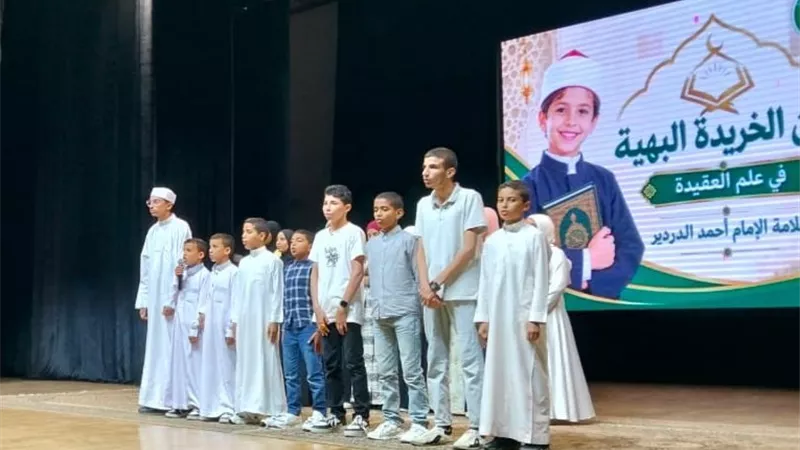 وزير الأوقاف ومفتي الجمهورية ومحافظ الإسماعيلية يشهدون فعاليات مبادرة تحصين لإعداد 1000 حافظ للقرآن.. صور 