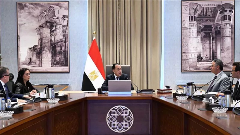 رئيس الوزراء يتابع مستجدات جلسة ضبط الأسواق ومنظومة حماية اجتماعية أكثر فاعلية