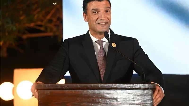 المهندس خالد هاشم، وزير الصناعة