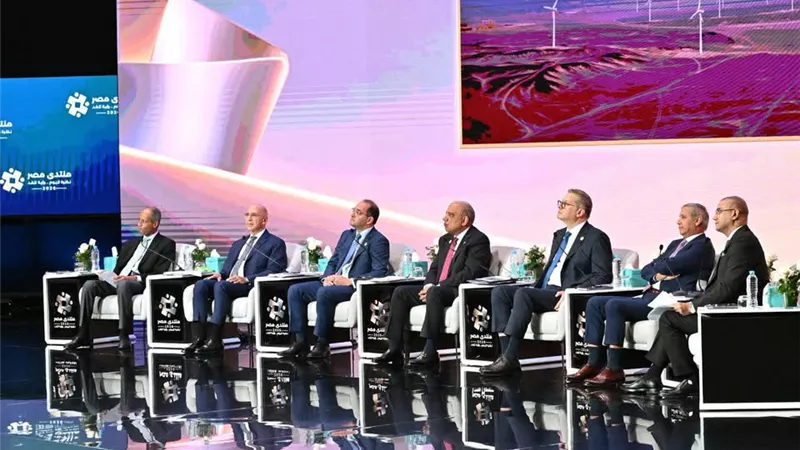 وزير الكهرباء: الدولة أولت قطاع الطاقة اهتمامًا خاصًا فى إطار رؤية طموح