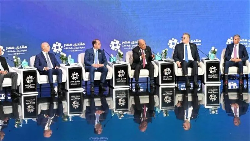 45% طاقة متجددة بحلول 2028.. هل تتراجع حصة الوقود التقليدي في مصر؟