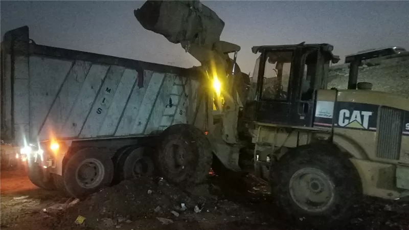رفع 1200 طن من مخلفات الرتش بجوار الطريق الدائري في بولاق الدكرور