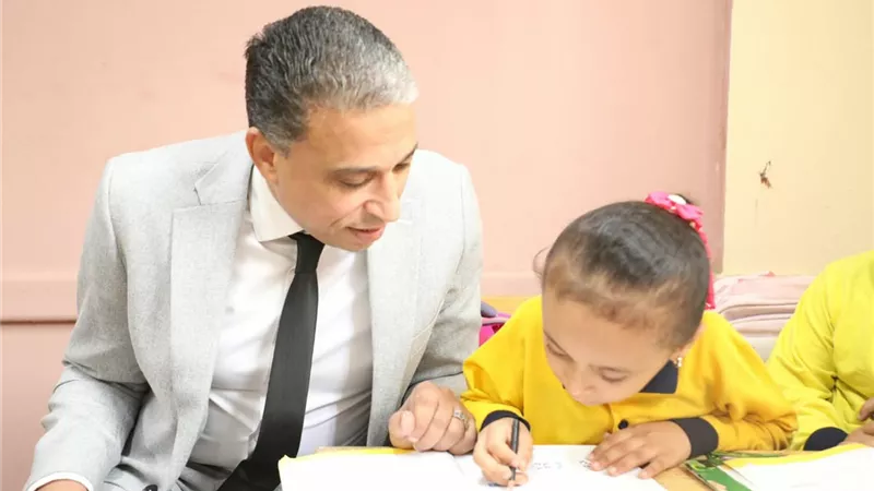 تعليم الجيزة تضع خطة لمواجهة ضعف القراءة والكتابة.. وتوجيهات عاجلة للمدارس والمعلمين