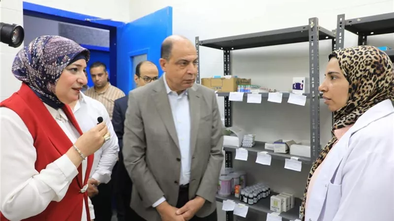 لخدمة أكثر من 16 ألف مواطن.. محافظ المنيا يفتتح وحدة طب الأسرة بكفر خزام بديرمواس 