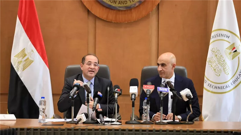 تنفيذًا لتوصيات «منتدى مصر 2026».. الحكومة تبدأ تنفيذ التكليف الرئاسي بتحسين أجور المعلمين 