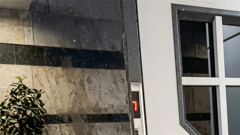 الاسانسير مكان الواقعة