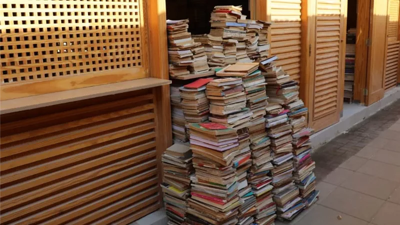 بدء تسكين أصحاب السوق القديم لسور الأزبكية للكتب بالمكتبات الجديدة
