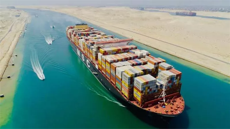 الوزراء: صندوق النقد يتوقع قفزة بإيرادات قناة السويس تصل لـ11.9 مليار دولار