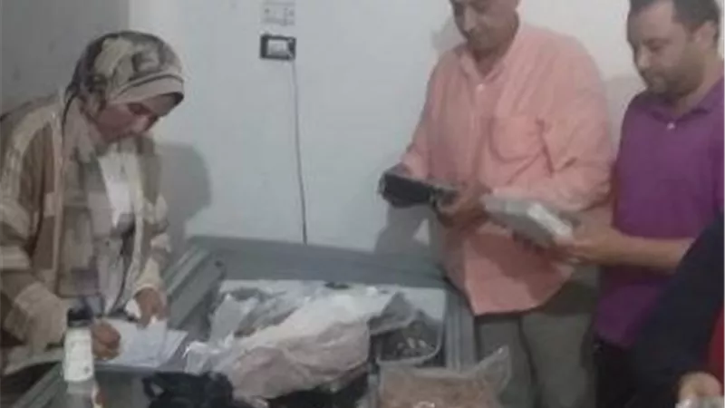 مدير مديرية تموين القاهرة: ضبط طن دقيق و 225 كيلو لحوم مجهولة المصدر 