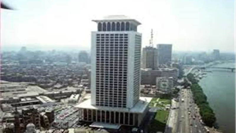 مصر تعرب عن تعازيها لجمهورية بنجلاديش الشعبية في ضحايا تحطم طائرة