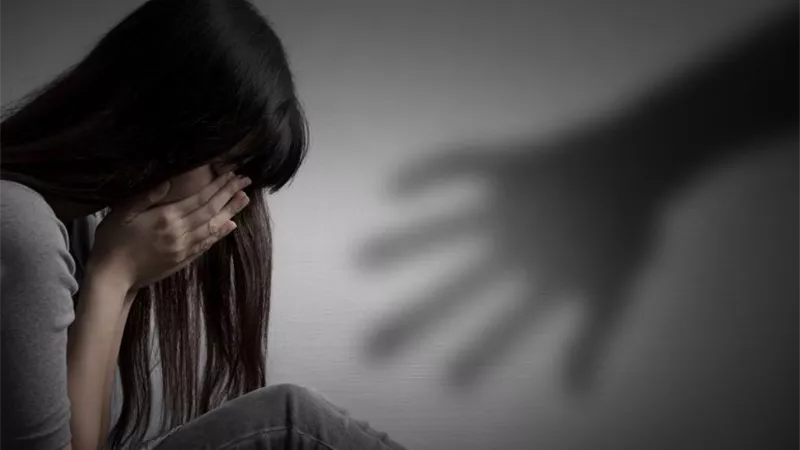 النيابة الإدارية تحيل 5 من مسؤولي مدرسة المرج للمحاكمة التأديبية لتقصيرهم في واقعة تعدٍ على تلميذة داخل المدرسة