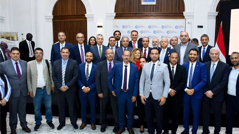 وزير الخارجية يختتم جولته الأفريقية بمشاركة ممثلين عن الشركات المصرية العامة والخاصة والهيئات الوطنية المتخصصة