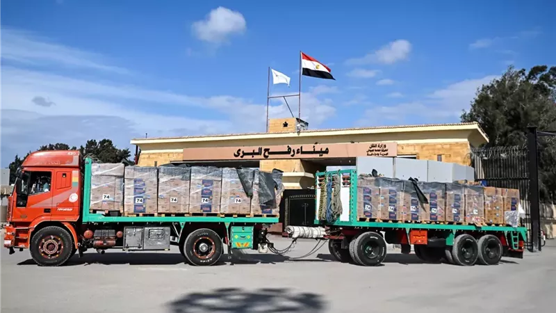 استئناف دخول المساعدات الإنسانية إلى غزة عبر معبر رفح