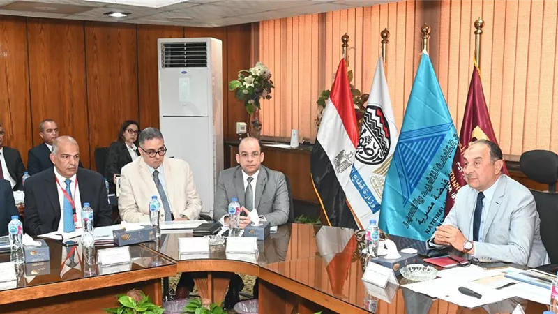  وزير قطاع الأعمال العام: قطاع التشييد والبناء يمثل ركيزة أساسية لدعم التنمية العمرانية الشاملة