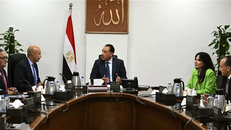 مدبولي يُتابع مع وزير التعليم مستجدات تطوير المناهج وخطط تحسين جودة التعليم