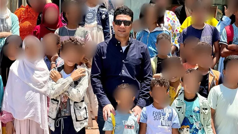 نائب محافظ سوهاج يشارك الأيتام يومًا ترفيهيًا بمدينة سوهاج الجديدة