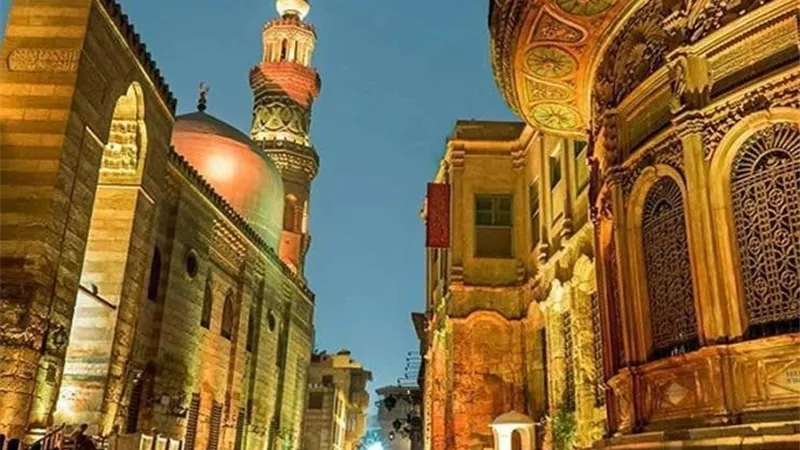القاهرة تتصدر أهم أربع مدن في السياحة الليلية بالقارة السمراء طبقا لتقرير مجلة 